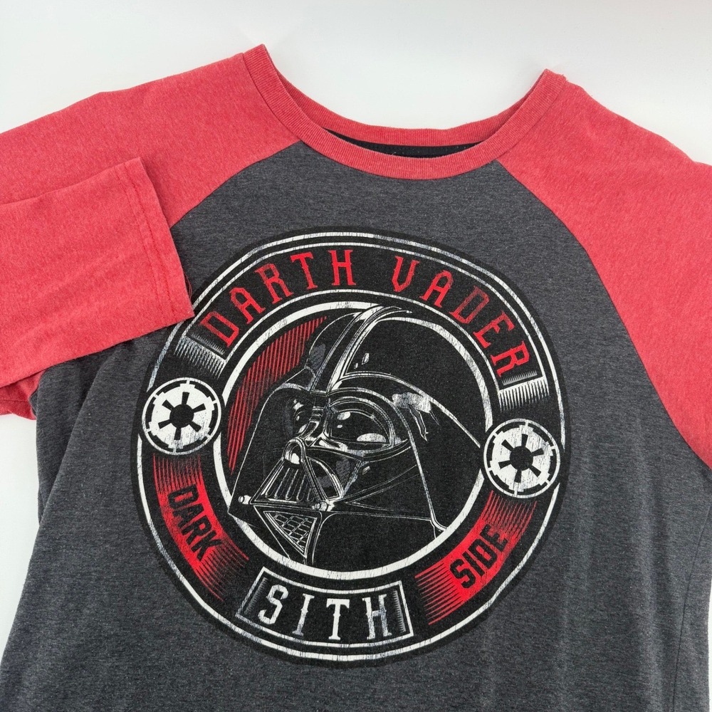Fifth Sun Star Wars Darth Vader Men M Gray Red Raglan Sith Graphic Tee